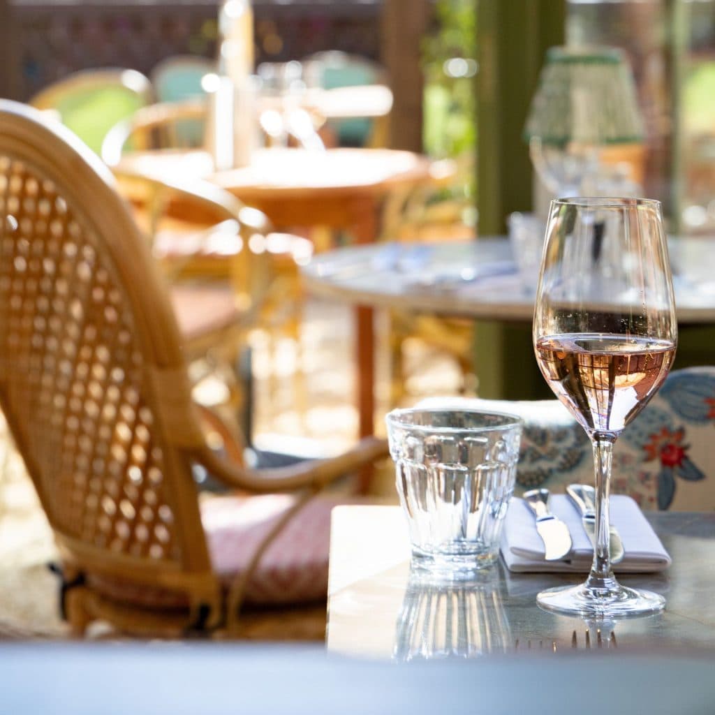 Cover Image for Let us treat you to a glass of complimentary rosé at The Black Swan